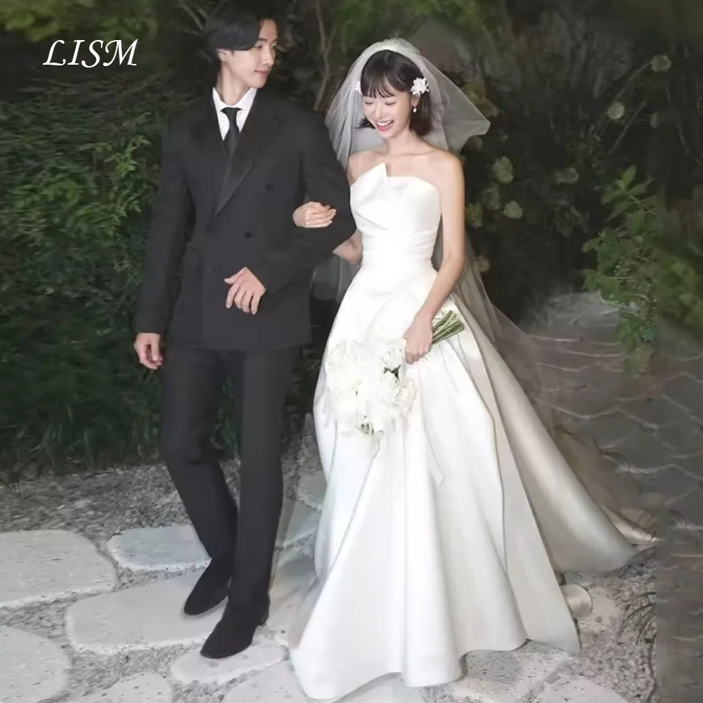 LISM New Korean Wedding Dresses Strapless Silk Satin Bridal Gown Customized A Line Self-Wedding Dresses Photo Shoot Gown
LISM New Korean Wedding Dresses Strapless Silk Satin Bridal Gown Customized A Line Self-Wedding Dresses Photo Shoot Gown