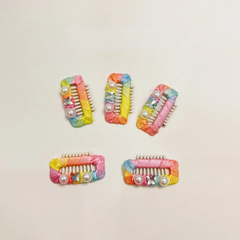 Colorful Pet Headwear Cat Hairpin New Pearl Letter Cat Accessories Fashionable and Cute Long-haired Dog Hair Decorative Hairpin
Colorful Pet Headwear Cat Hairpin New Pearl Letter Cat Accessories Fashionable and Cute Long-haired Dog Hair Decorative Hairpin
