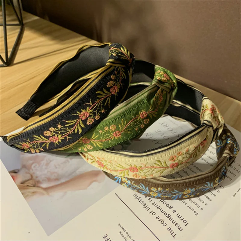 Gorgeous Flower Fabric Hairbands For Women Fashion Wide Headbands Girl Hair bands Hoop Female Headwear Hair Accessories
Gorgeous Flower Fabric Hairbands For Women Fashion Wide Headbands Girl Hair bands Hoop Female Headwear Hair Accessories