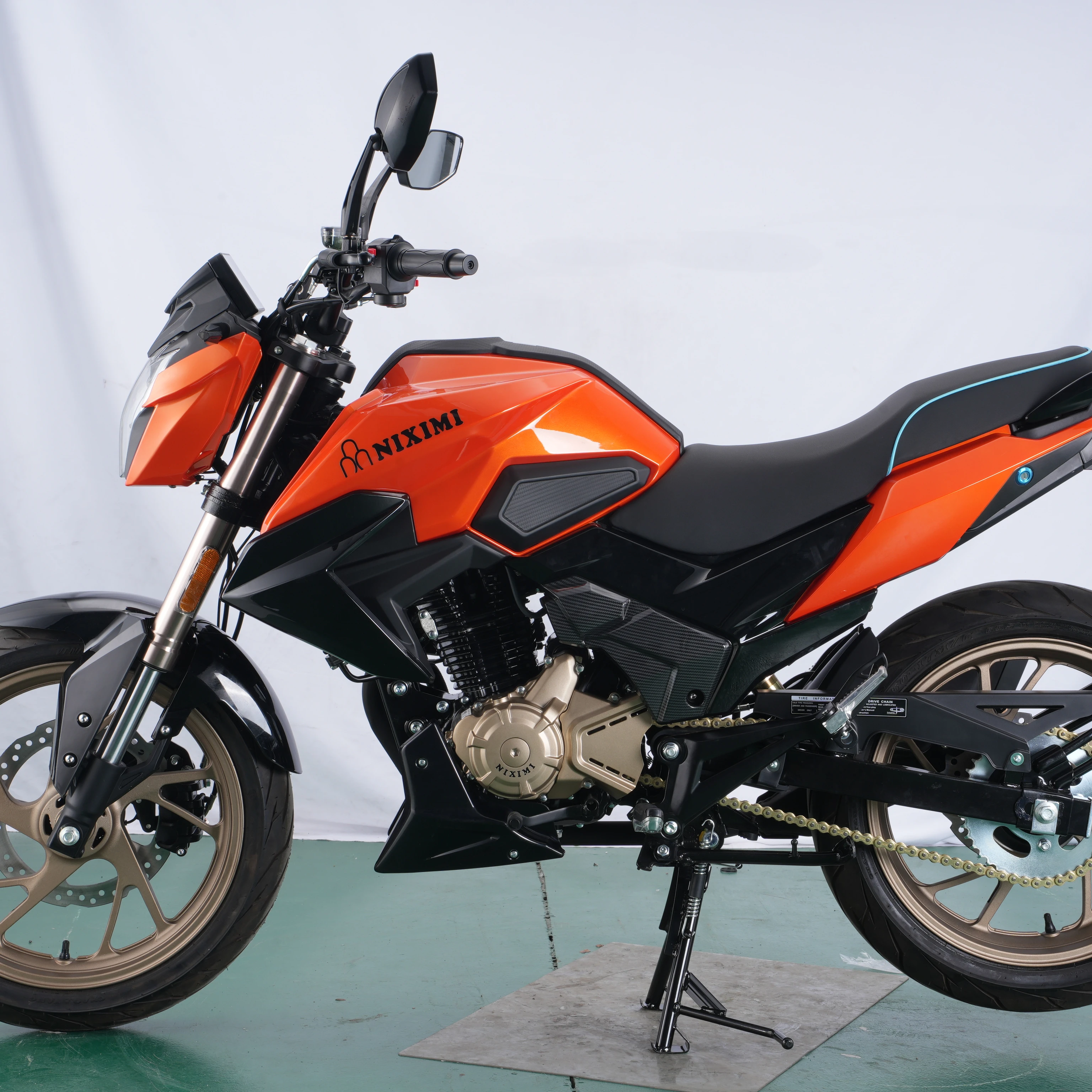 Import China Bikes 250cc Street Motorcycle Gasloine Zongshen & NIXIMI 250cc Street Legal Bike with ES250 High Speed Engine
Import China Bikes 250cc Street Motorcycle Gasloine Zongshen & NIXIMI 250cc Street Legal Bike with ES250 High Speed Engine