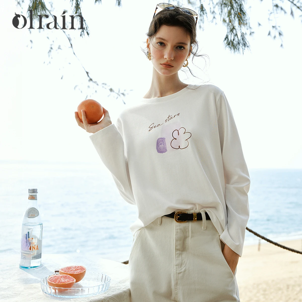 OLrain 2026 New Women's White Casual Design Printed Cotton Long Sleeve T-Shirt Loose Round Neck Top O58CT002530
OLrain 2026 New Women's White Casual Design Printed Cotton Long Sleeve T-Shirt Loose Round Neck Top O58CT002530