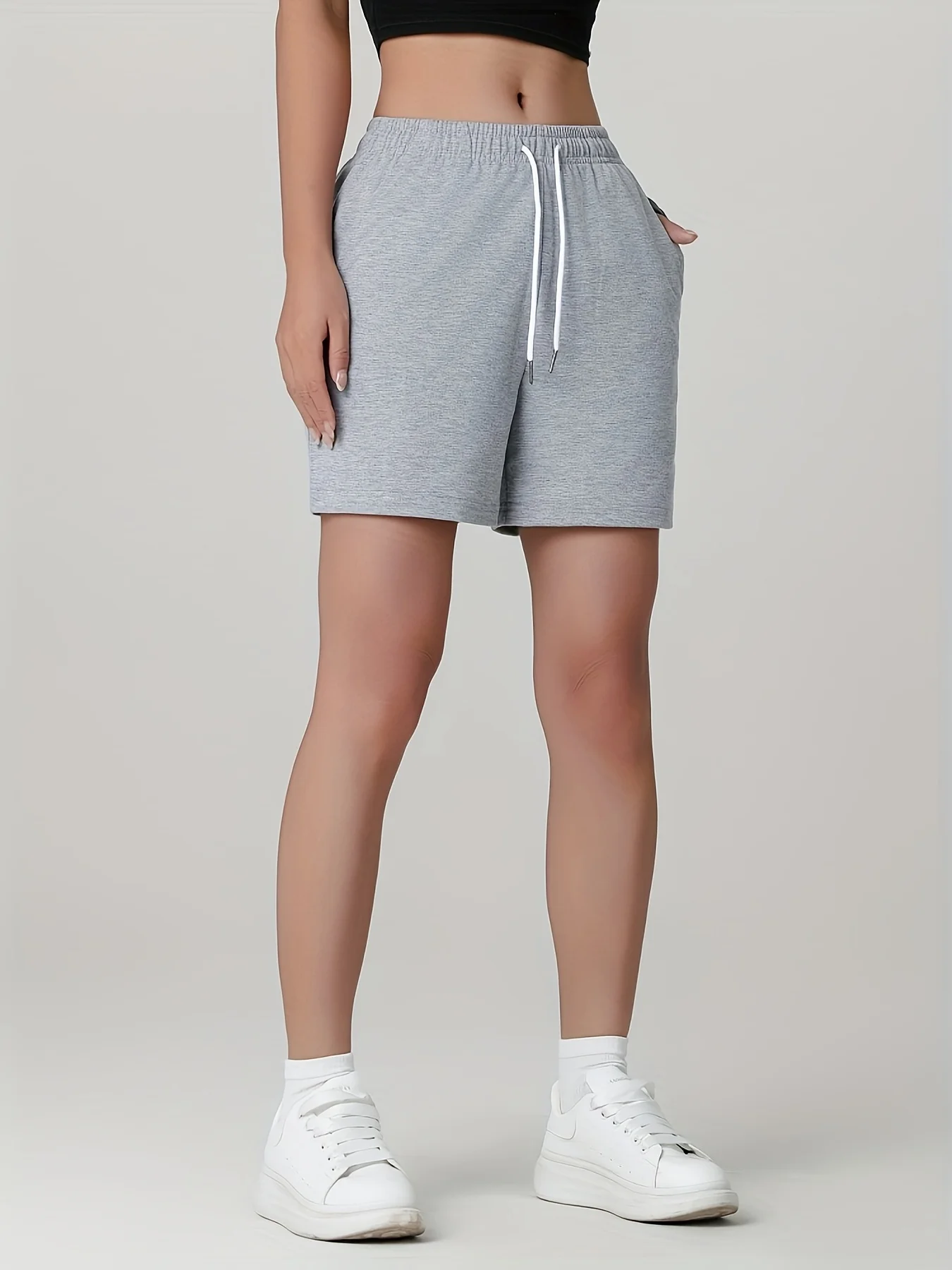Women'S High-Waisted Summer Casual Shorts Stretchy One-Piece Design with Slant Pockets Casual Pants for Summer
Women'S High-Waisted Summer Casual Shorts Stretchy One-Piece Design with Slant Pockets Casual Pants for Summer