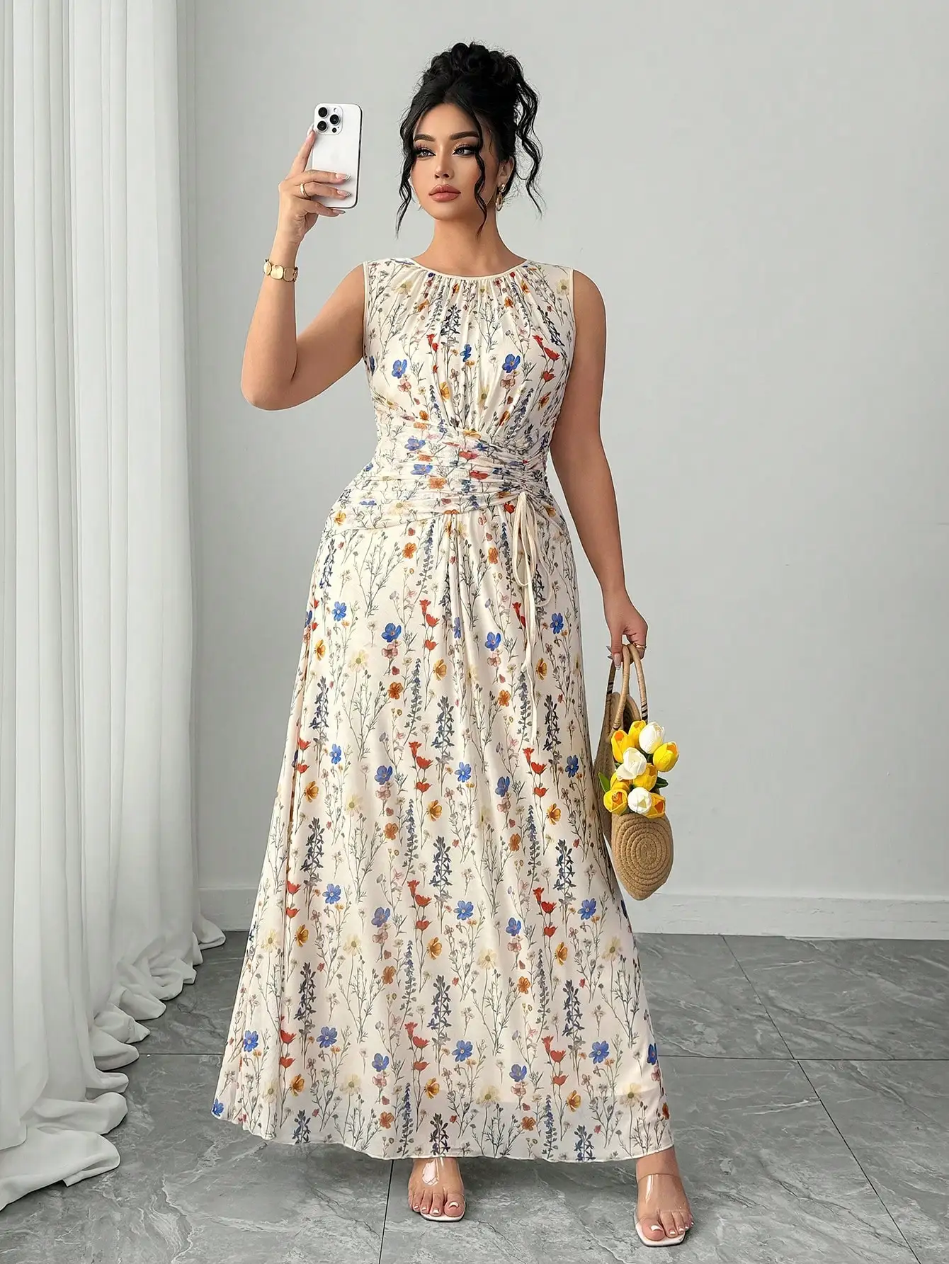 Floral Print Sleeveless Maxi Dress with Ruched Waist and Tie Detail
Floral Print Sleeveless Maxi Dress with Ruched Waist and Tie Detail