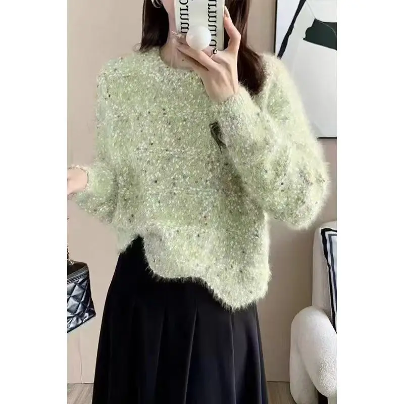 Новый осенне-зимний стиль для маленьких людей, красочный женский свитер с волнистым краем, мягкий и толстый толстый свитер с круглым вырезом.
Новый осенне-зимний стиль для маленьких людей, красочный женский свитер с волнистым краем, мягкий и толстый толстый свитер с круглым вырезом.