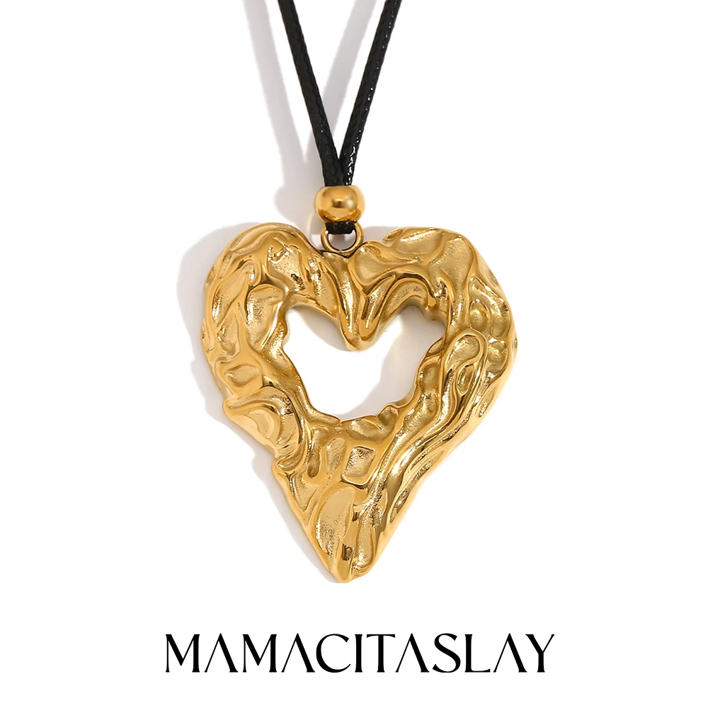 MamacitaSlay Classic Heart Pendant Hammered Texture Sweater Necklace stainless steel women's jewelry Decoration On the Neck
MamacitaSlay Classic Heart Pendant Hammered Texture Sweater Necklace stainless steel women's jewelry Decoration On the Neck