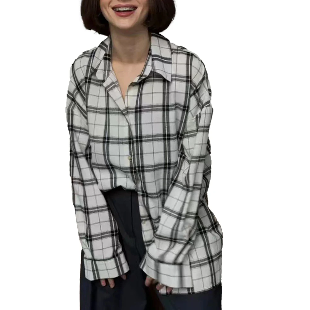 Womens Vintage Lapel Loose Shirt All-match Plaid Long Sleeves Pockets Blouse
Womens Vintage Lapel Loose Shirt All-match Plaid Long Sleeves Pockets Blouse