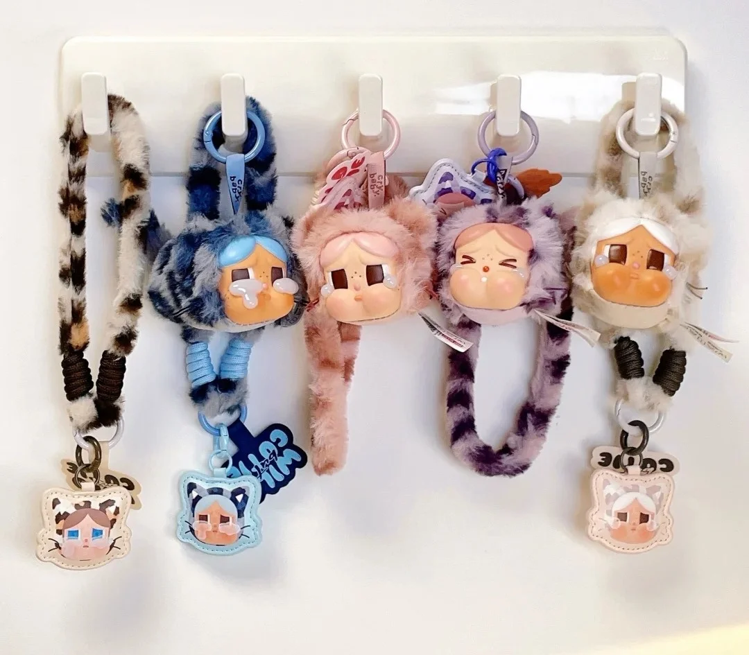 Wild But Cutie Crybaby Leopard Cat Series Genuine Mobile Phone Rope Blind Box Crybaby Phone Chain Fashion Ornament Toys Gift
Wild But Cutie Crybaby Leopard Cat Series Genuine Mobile Phone Rope Blind Box Crybaby Phone Chain Fashion Ornament Toys Gift