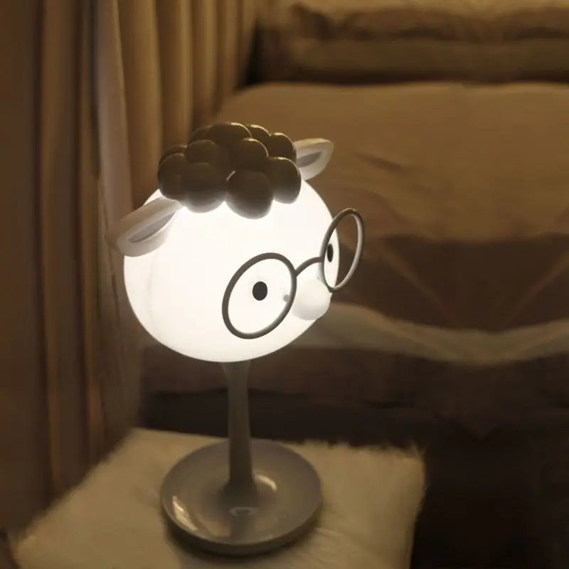 Настольная лампа для хранения овец, мультяшная защита глаз, ночник в форме сердца для девочек, милая детская сенсорная зарядная лампа
Настольная лампа для хранения овец, мультяшная защита глаз, ночник в форме сердца для девочек, милая детская сенсорная зарядная лампа