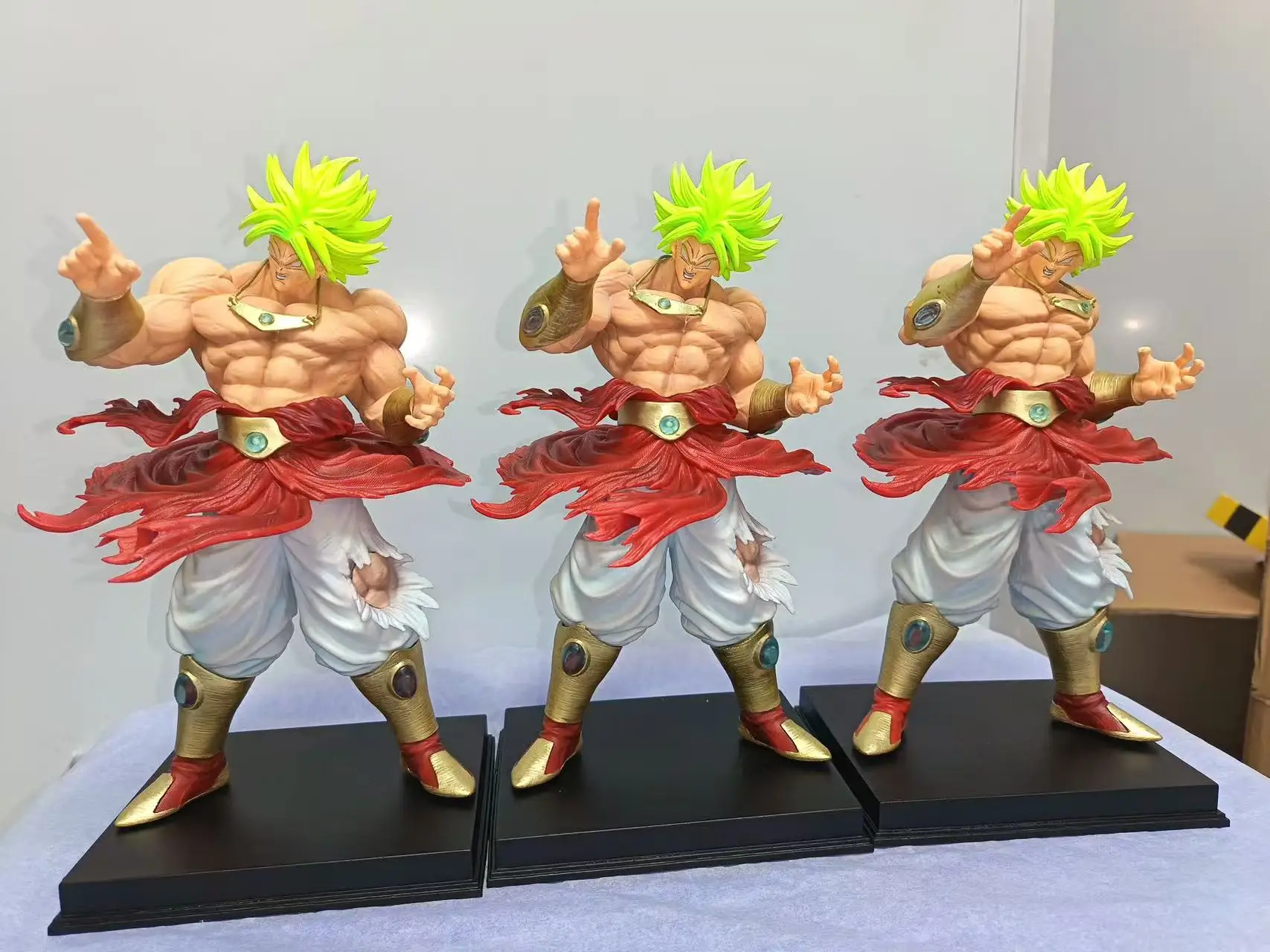 30Cm/11.91Inch Broly Jt Studio Same Style Figure Statue Dragon Ball Z Ssj3 Figures Movable Pvc Collection Model Toys Gifts
30Cm/11.91Inch Broly Jt Studio Same Style Figure Statue Dragon Ball Z Ssj3 Figures Movable Pvc Collection Model Toys Gifts