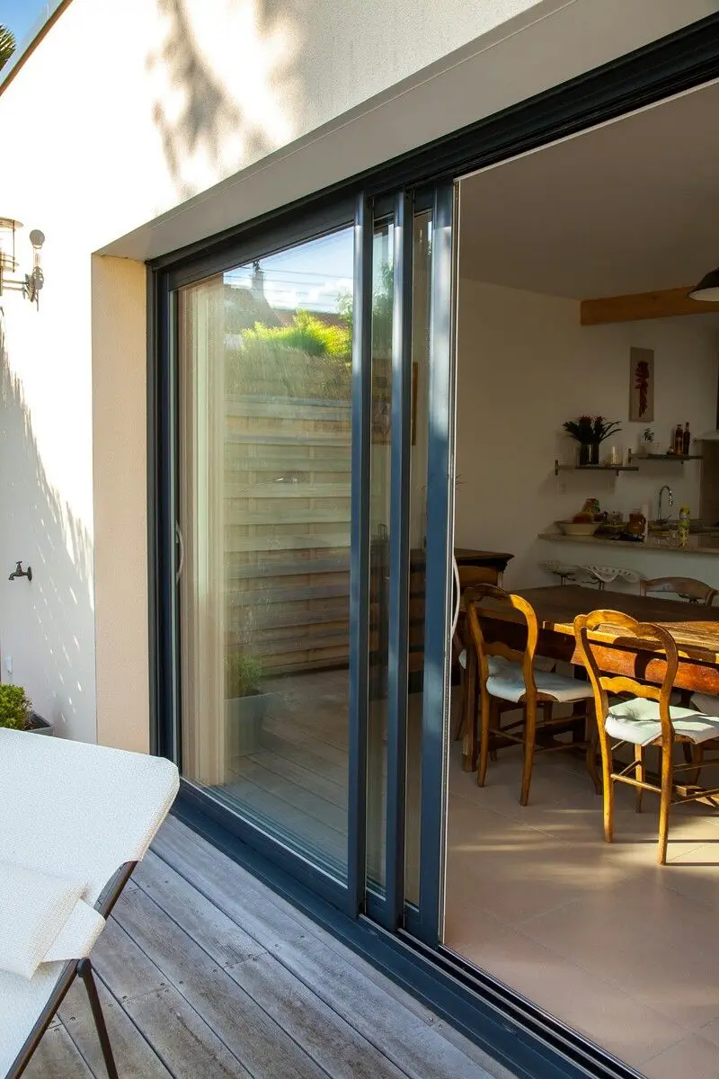 Minimalist Sliding Glass Doors System Insulated Hurricane Impact Exterior Powder Coating Aluminum Frame Heavy Duty Sliding Door 
Minimalist Sliding Glass Doors System Insulated Hurricane Impact Exterior Powder Coating Aluminum Frame Heavy Duty Sliding Door