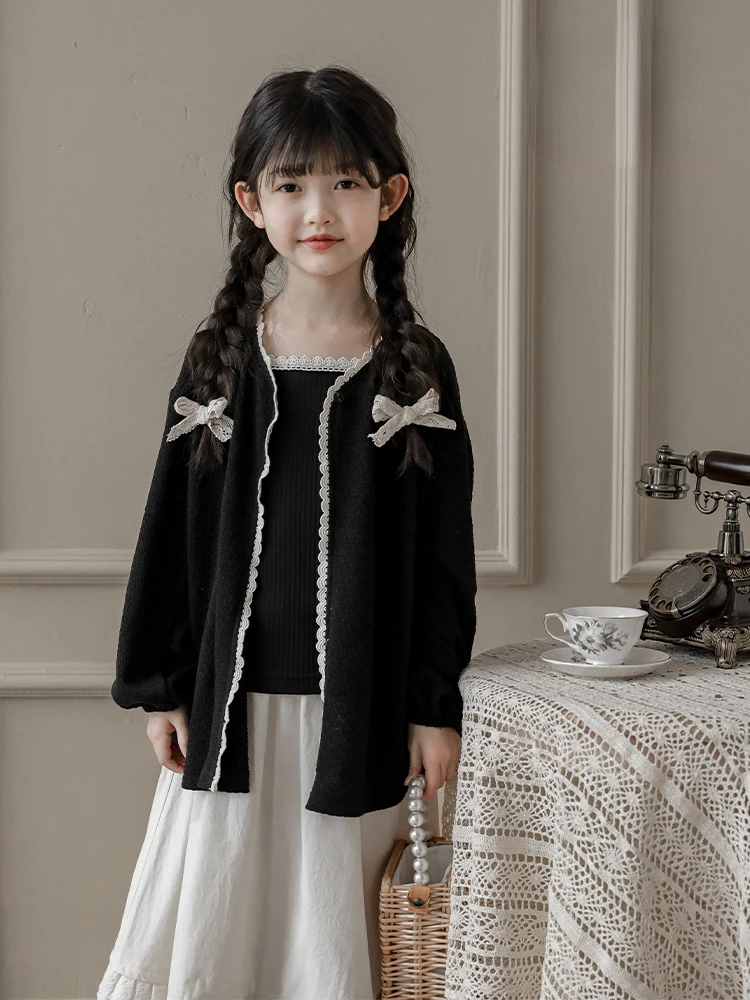2023 Summer New Girls' Bubble Sleeves Lightweight Cotton Lace Single Breasted Coat Children's Cardigan Top Outerwear & Coats
2023 Summer New Girls' Bubble Sleeves Lightweight Cotton Lace Single Breasted Coat Children's Cardigan Top Outerwear & Coats