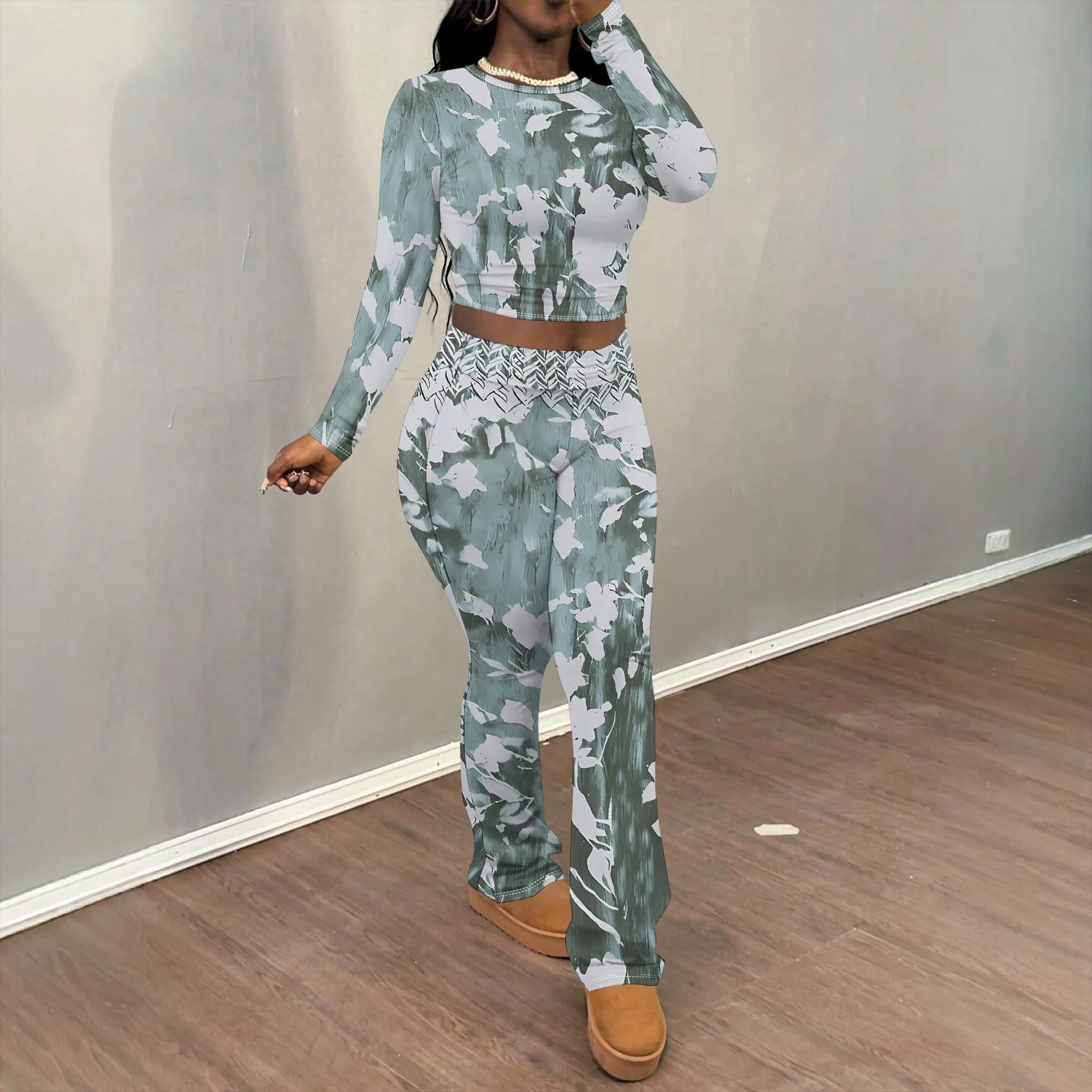 Women's Long Sleeved Casual And Fashionable Printed Round Neck Two-Piece Set, Suitable For Casual HomeUse
Women's Long Sleeved Casual And Fashionable Printed Round Neck Two-Piece Set, Suitable For Casual HomeUse
