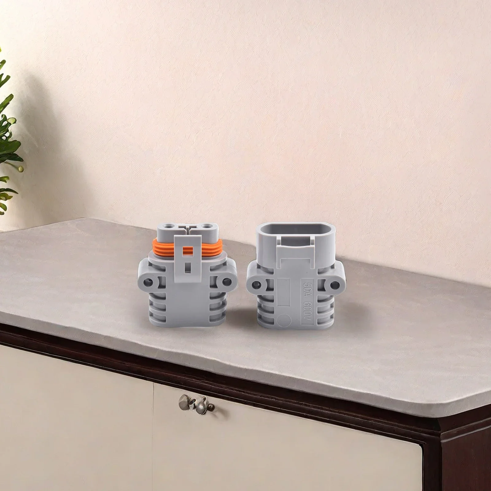 Male + Female Connector 50A 600V -20°C To 105°C 1 Set 10mm² Wire Diameter Dustproof Gray Waterproof High Quality
Male + Female Connector 50A 600V -20°C To 105°C 1 Set 10mm² Wire Diameter Dustproof Gray Waterproof High Quality