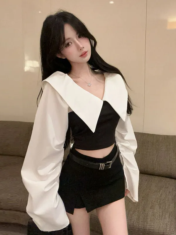 Hong Kong Style Short Shoulder Chic Shirt Women's Summer Design Splice Hot Girl Top V-neck Long Sleeve Two-piece Set
Hong Kong Style Short Shoulder Chic Shirt Women's Summer Design Splice Hot Girl Top V-neck Long Sleeve Two-piece Set