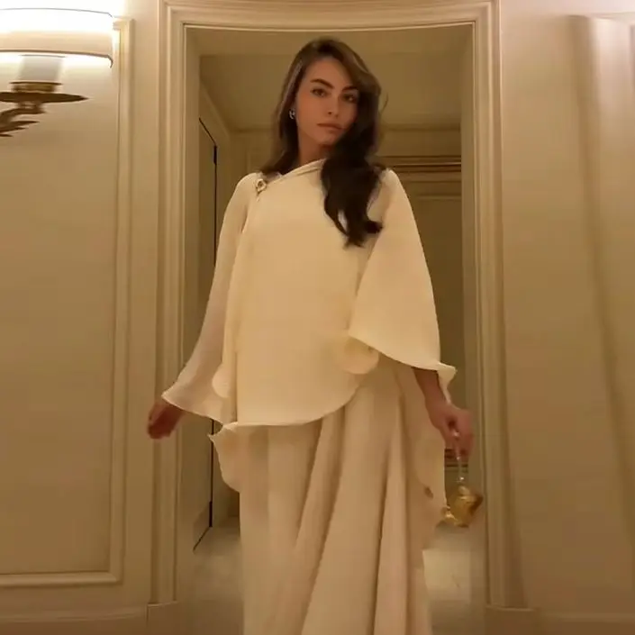 Elegant Chic Shawl Maxi Dress Set Vintage Modest Women Cape Dresses Spring Evening Party Office Minimalist Gentle Outfit
Elegant Chic Shawl Maxi Dress Set Vintage Modest Women Cape Dresses Spring Evening Party Office Minimalist Gentle Outfit
