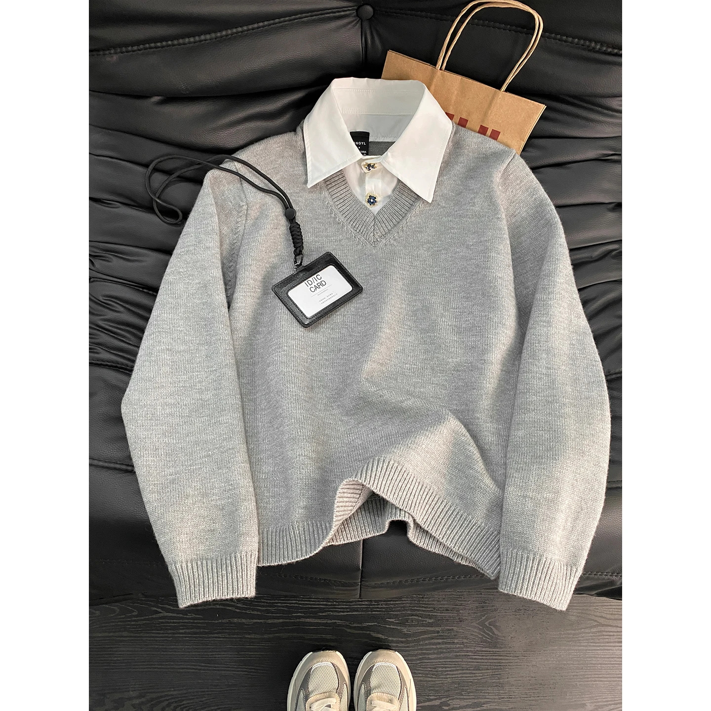 High nce Sensation Collar Knitted Sweater Men's Autumn Winter Vintage Lazy High-End Trendy Brand V-ne Fake Tw...
High nce Sensation Collar Knitted Sweater Men's Autumn Winter Vintage Lazy High-End Trendy Brand V-ne Fake Tw...