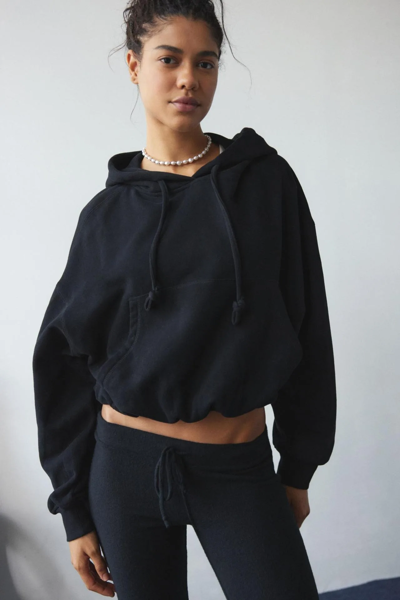 Amerikanischer Stil Herbst-Winter-Saison neue weibliche kurze Sweatshirt sexy Sport-Stil Sweatshirt Tops tägliche Jacket
Amerikanischer Stil Herbst-Winter-Saison neue weibliche kurze Sweatshirt sexy Sport-Stil Sweatshirt Tops tägliche Jacket