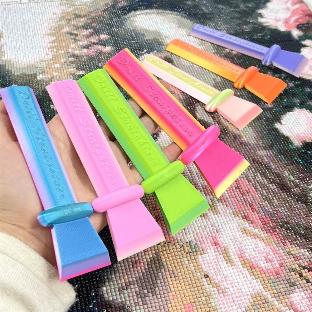 Инструмент для выпрямления алмазных страз для алмазной вышивки, нескользящий, для вышивки, для выпрямления края, для рукоделия
Инструмент для выпрямления алмазных страз для алмазной вышивки, нескользящий, для вышивки, для выпрямления края, для рукоделия