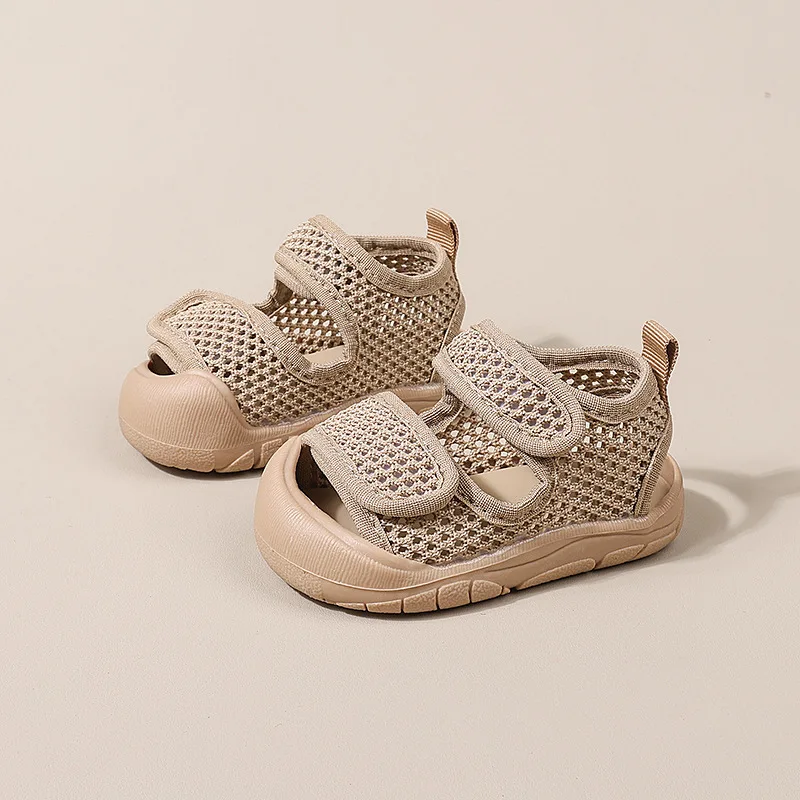 Summer Girls Indoor Mesh Non-Slip Breathable Sandals Kids Soft Soled Velcro Walking Shoes Children Sandals Fashion Casual Shoes
Summer Girls Indoor Mesh Non-Slip Breathable Sandals Kids Soft Soled Velcro Walking Shoes Children Sandals Fashion Casual Shoes