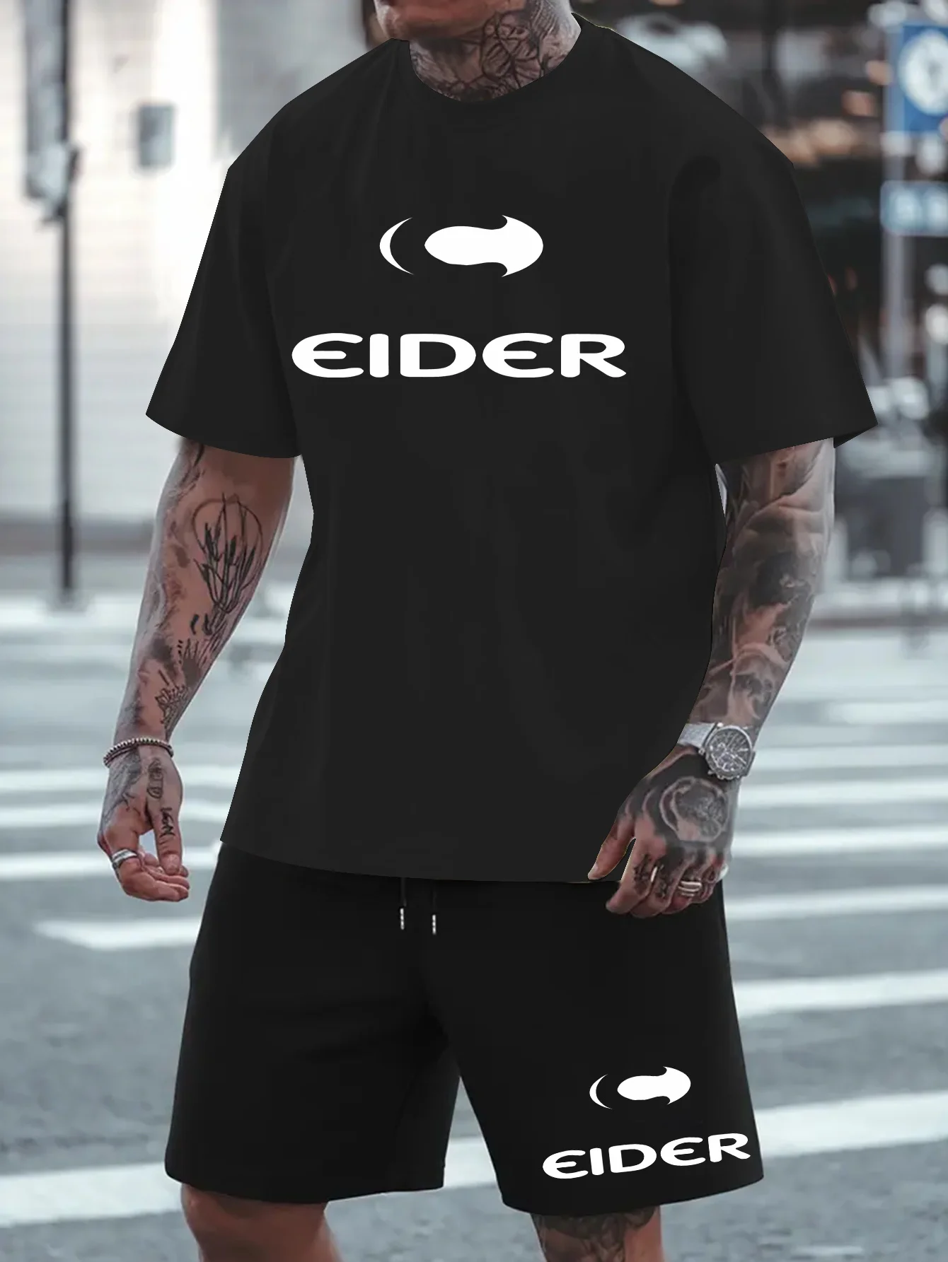 The 2025 summer new men's suit features 3D digital printing in a casual and simple style. It is made of polyester fiber, which i
The 2025 summer new men's suit features 3D digital printing in a casual and simple style. It is made of polyester fiber, which i