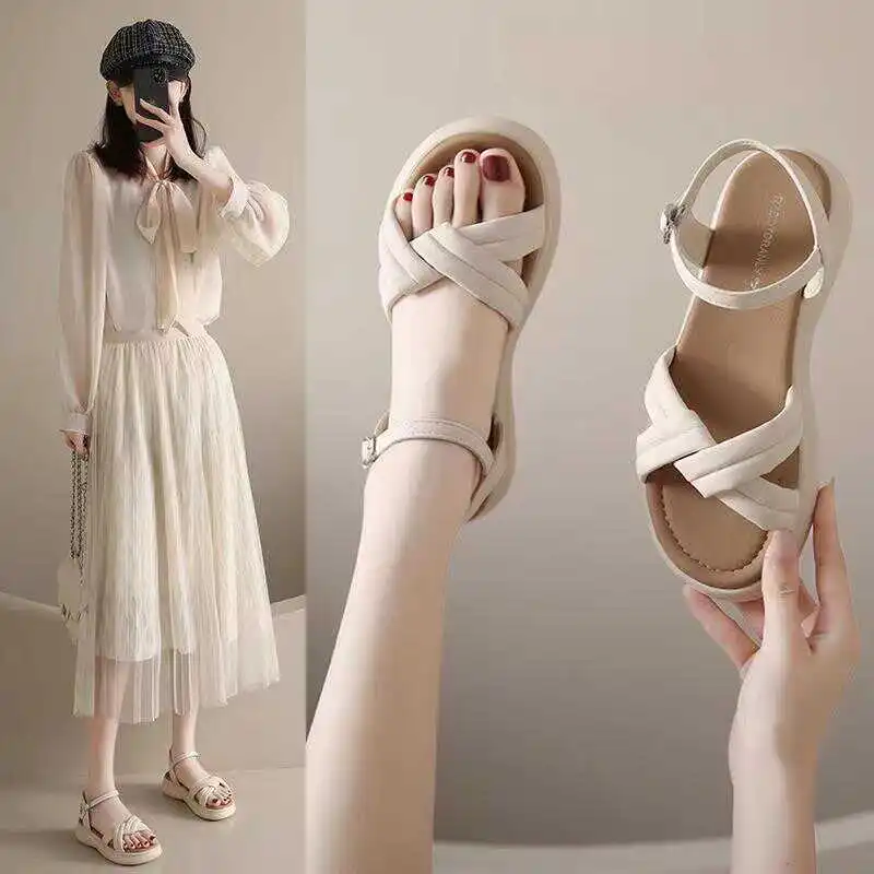 Женские сандалии из натуральной кожи на плоской подошве, повседневные пляжные туфли, лето 2024, новые мягкие кожаные сандалии
Женские сандалии из натуральной кожи на плоской подошве, повседневные пляжные туфли, лето 2024, новые мягкие кожаные сандалии