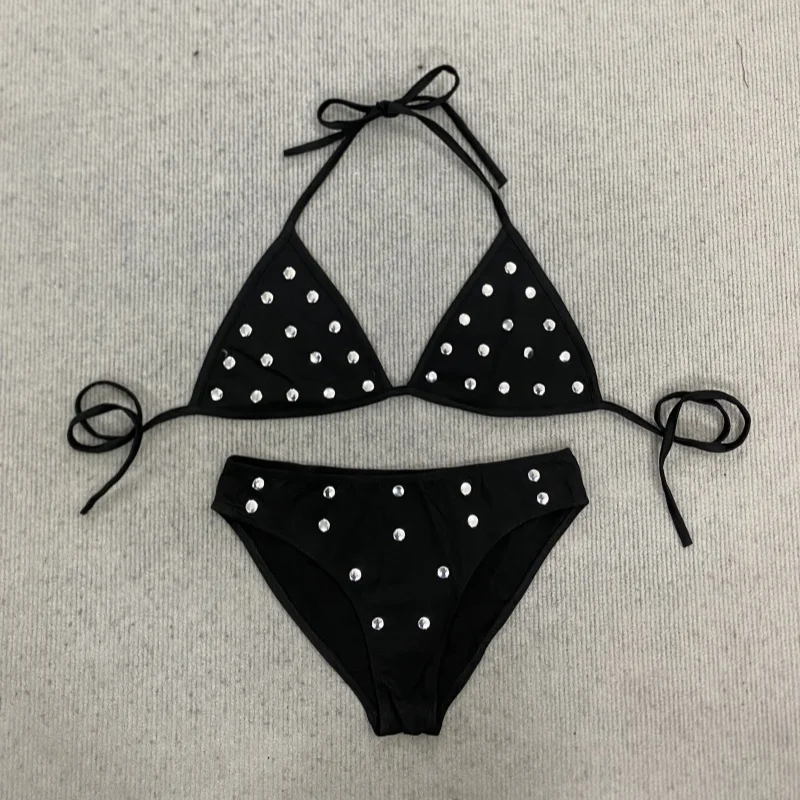 European and American style sexy neck hanging set cross-border metal decoration Y2K beach bikini three-point bikini summer
European and American style sexy neck hanging set cross-border metal decoration Y2K beach bikini three-point bikini summer