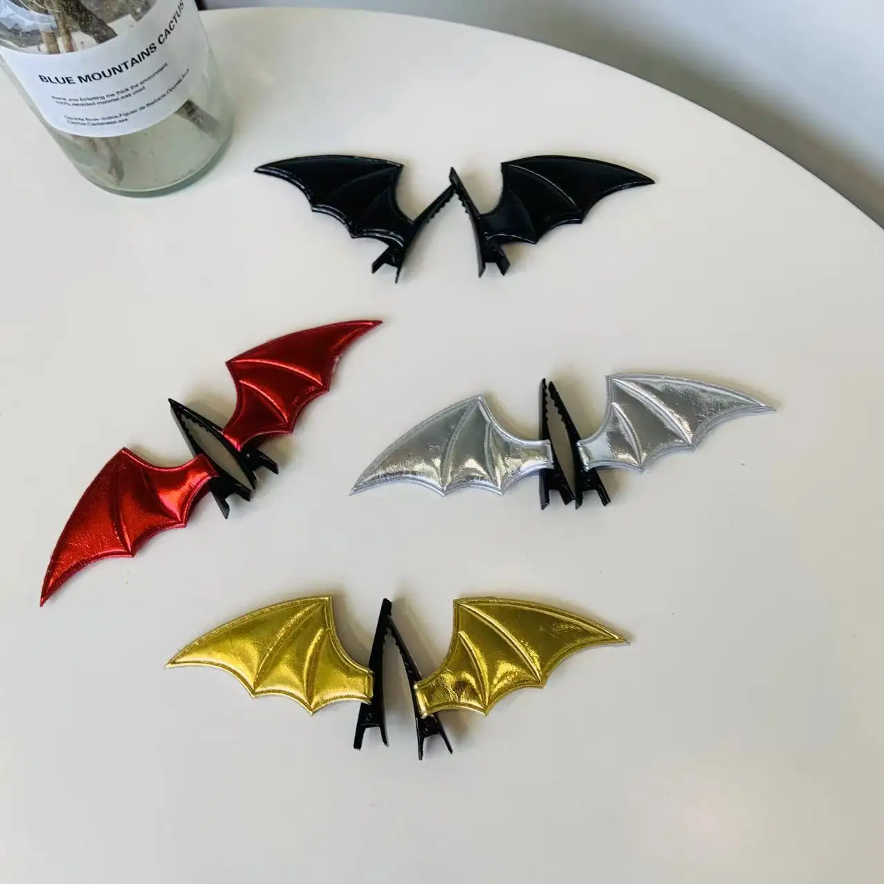 New Design Halloween Duck Hair Clip Fresh Sweet Hairpins Bat Bangs Clip with Duck Clip Hair Accessories for Girl
New Design Halloween Duck Hair Clip Fresh Sweet Hairpins Bat Bangs Clip with Duck Clip Hair Accessories for Girl