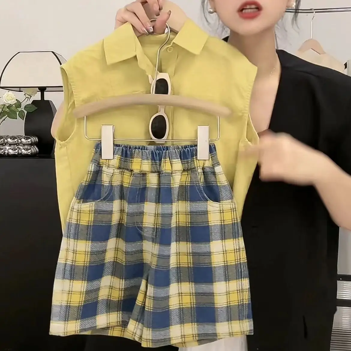 Boys' Suit 2026 Spring and Summer New Children's Wear Korean Style Boys Baby Pissy Shirt Plingham Shorts Two-piece Set
Boys' Suit 2026 Spring and Summer New Children's Wear Korean Style Boys Baby Pissy Shirt Plingham Shorts Two-piece Set
