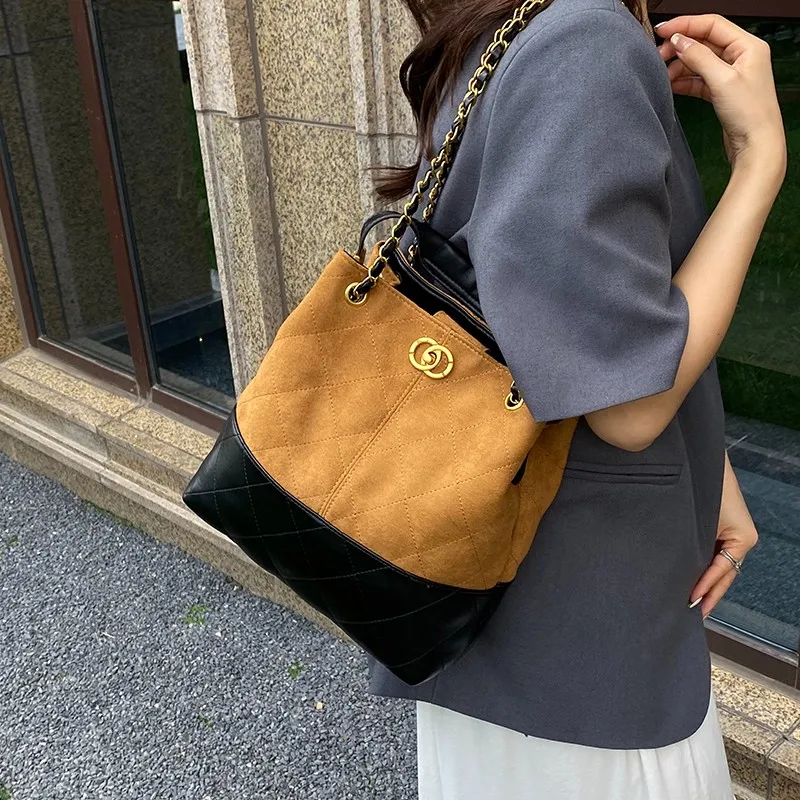 Elegant Women Leather Crossbody Bag Luxury Tote Handbag High End Shoulder Bag Vintage Designer
Elegant Women Leather Crossbody Bag Luxury Tote Handbag High End Shoulder Bag Vintage Designer