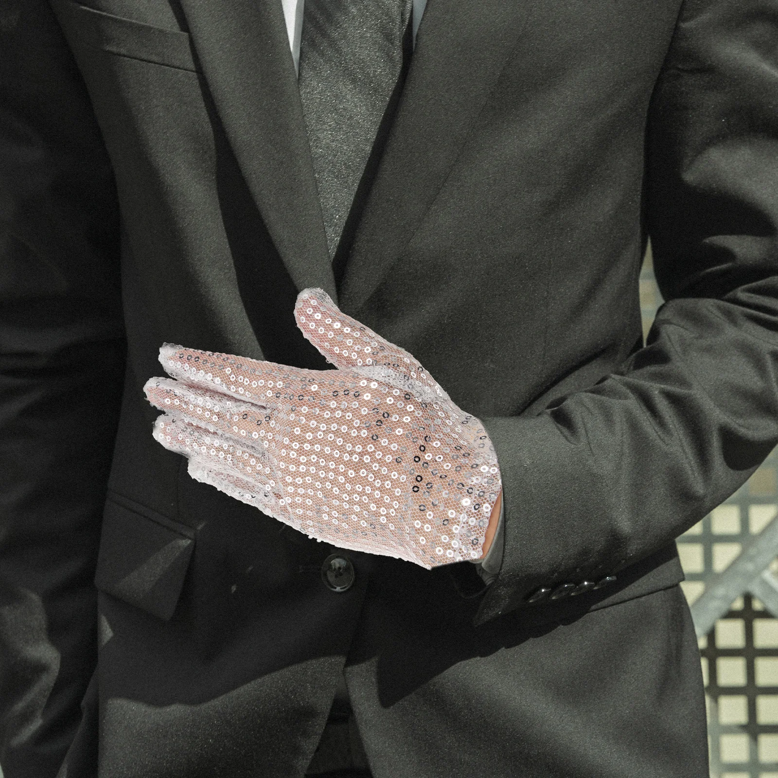 Sequin Gloves Top Hat Cosplay Masquerade Accessories Halloween Steampunk Trendy Costumes Cloth
Sequin Gloves Top Hat Cosplay Masquerade Accessories Halloween Steampunk Trendy Costumes Cloth