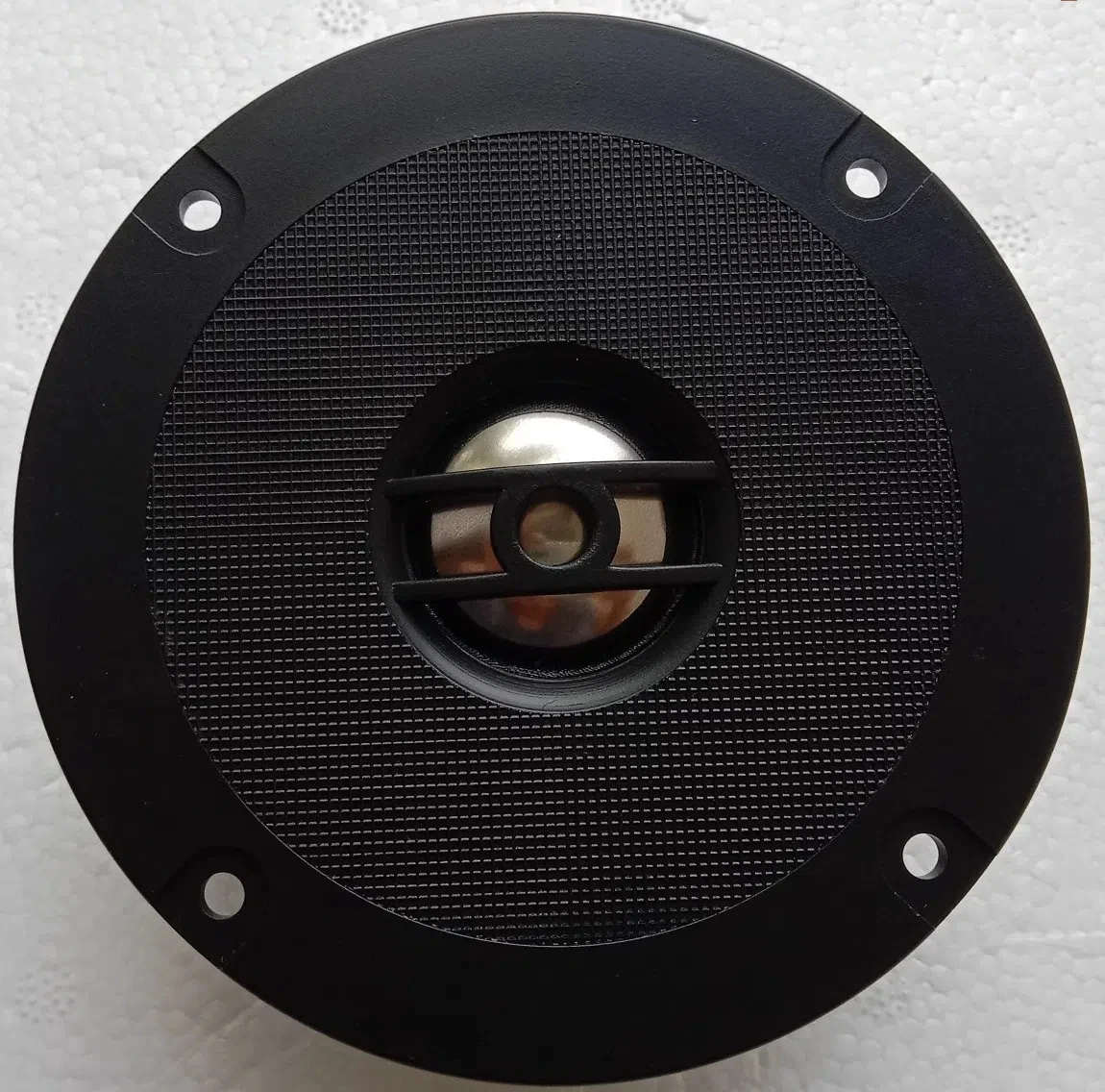 New YinDi 4-Inch 102mm Titanium Dome Dual Magnet Hi-Fi Tweeter 8ohm 30W (Audiophile Grade) 1PC
New YinDi 4-Inch 102mm Titanium Dome Dual Magnet Hi-Fi Tweeter 8ohm 30W (Audiophile Grade) 1PC