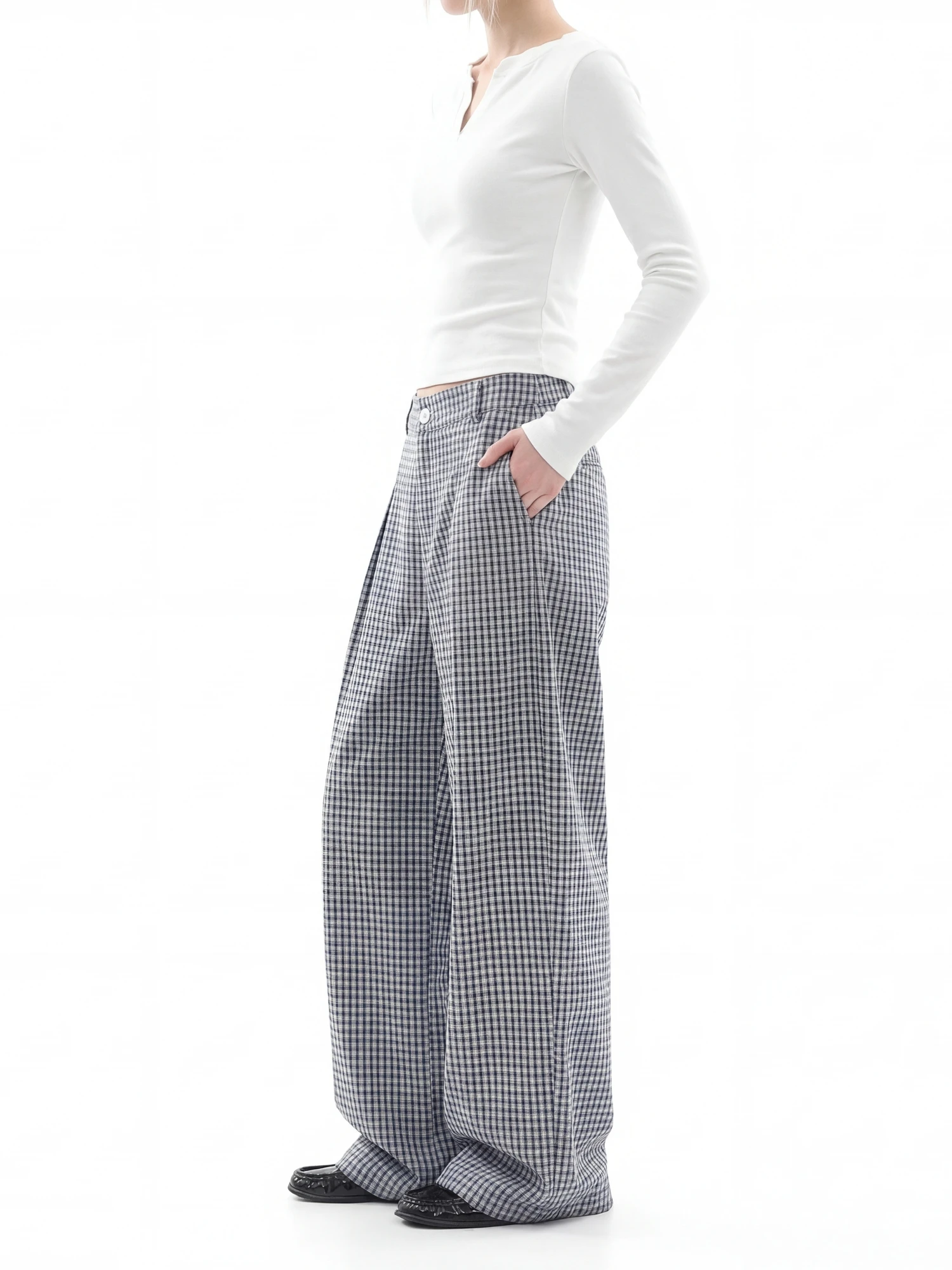 American Plaid Casual Pants Women Summer 2026 New Straight Loose Sporty Design Sensation Lazy Style Trendy Wide Leg Trousers
American Plaid Casual Pants Women Summer 2026 New Straight Loose Sporty Design Sensation Lazy Style Trendy Wide Leg Trousers