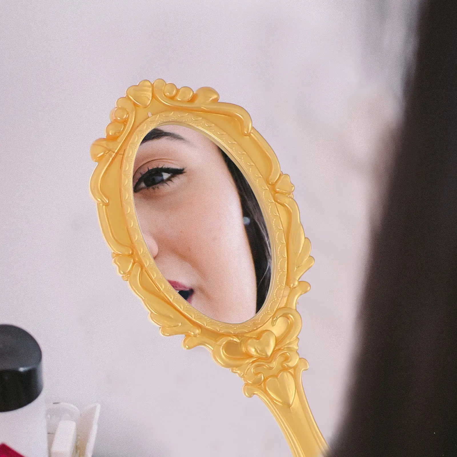 Набор из 5 предметов: зеркало для салона, расческа, щетка для распутывания волос, органайзер для хранения, настольный органайзер для туалетного столика, зеркало, расческа, щетка для распутывания волос
Набор из 5 предметов: зеркало для салона, расческа, щетка для распутывания волос, органайзер для хранения, настольный органайзер для туалетного столика, зеркало, расческа, щетка для распутывания волос