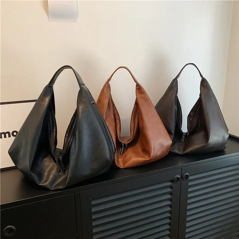 Large Capacity Shoulder Bag for Women Hobo Shopper Bag Solid Color Quality Soft Leather Crossbody Handbag Lady Travel Tote Bag
Large Capacity Shoulder Bag for Women Hobo Shopper Bag Solid Color Quality Soft Leather Crossbody Handbag Lady Travel Tote Bag