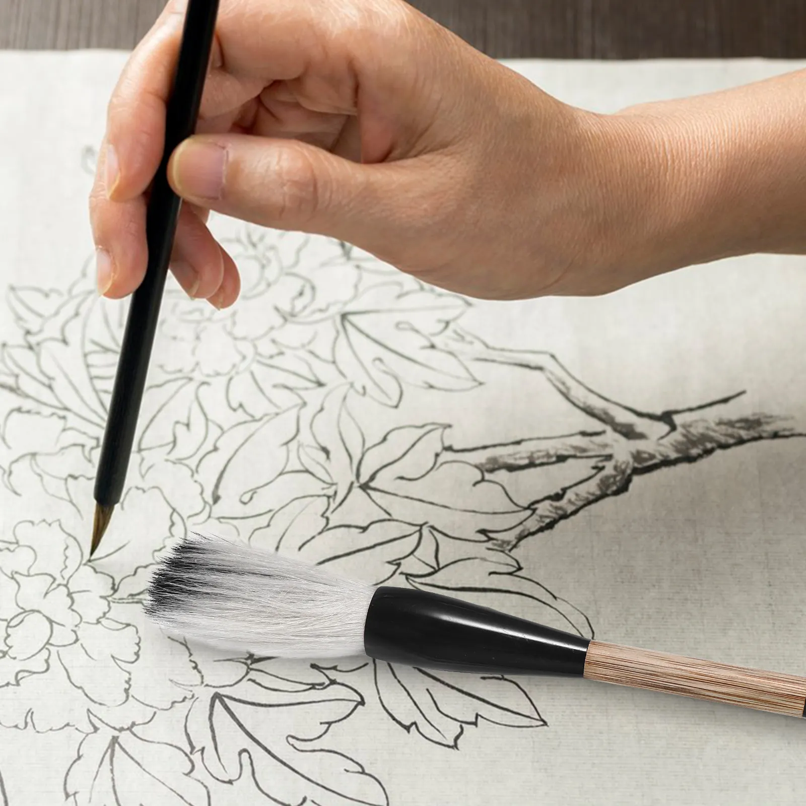 Китайская каллиграфическая кисть для начинающих, 1 шт., хорошо отполированная, с круглой ручкой, идеально подходит для изучения традиционного искусства.
Китайская каллиграфическая кисть для начинающих, 1 шт., хорошо отполированная, с круглой ручкой, идеально подходит для изучения традиционного искусства.