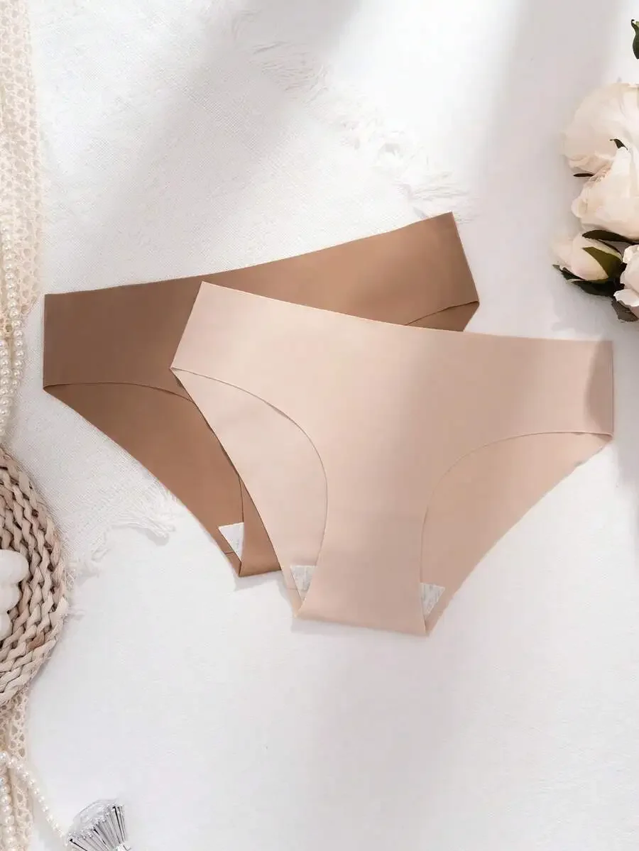 7 Pairs Women Seamless Comfortable Breathable Triangle Panties
7 Pairs Women Seamless Comfortable Breathable Triangle Panties