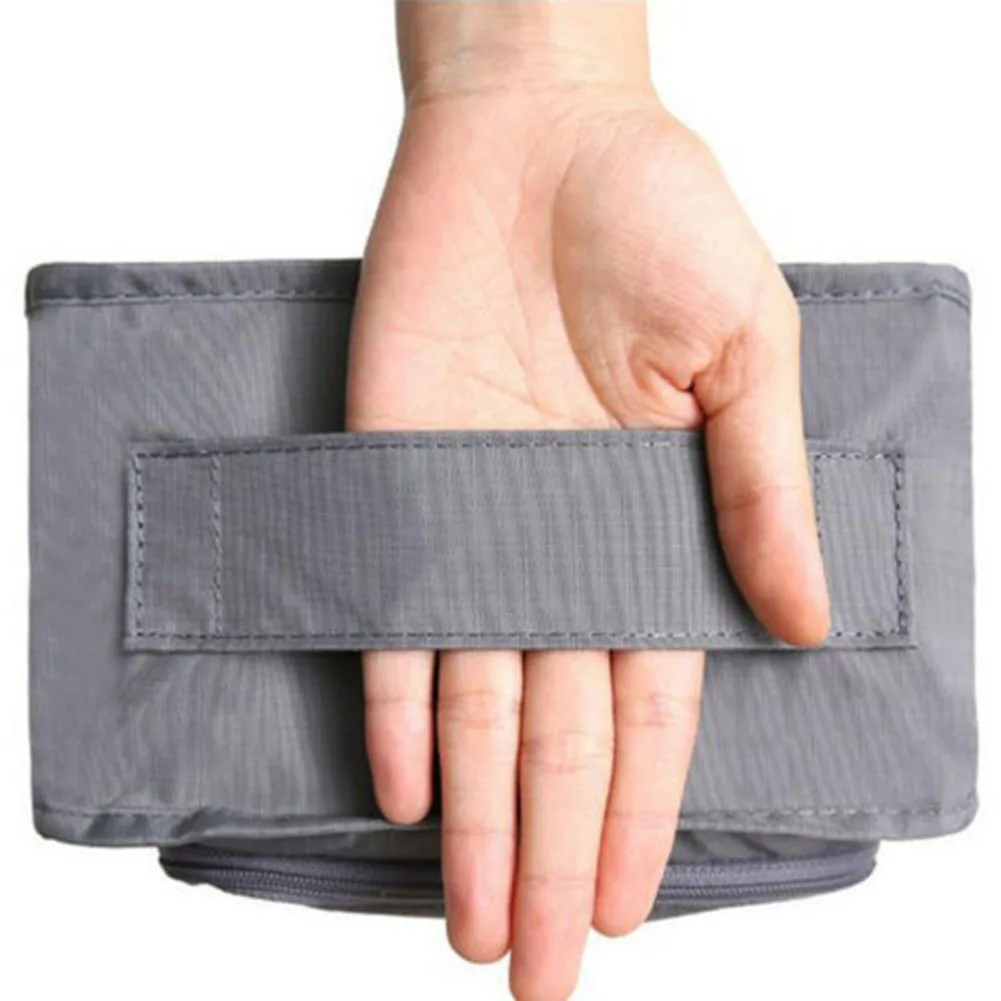 Under Bed Organizer Travel Shoe Storage Holder Shoes Closet Box 2Pcs 8 Types Nylon With Zipper 11.81*8.27*4.33in 
Under Bed Organizer Travel Shoe Storage Holder Shoes Closet Box 2Pcs 8 Types Nylon With Zipper 11.81*8.27*4.33in