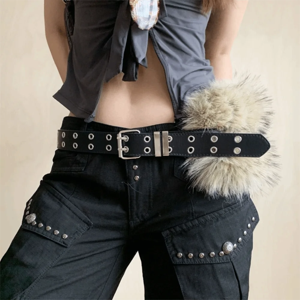 Simple PU Leather Leather Fur Belt Faux Fur Rivet Furry Waistband Jeans Decor Spicy Girl Style Y2K Waistband Daily
Simple PU Leather Leather Fur Belt Faux Fur Rivet Furry Waistband Jeans Decor Spicy Girl Style Y2K Waistband Daily