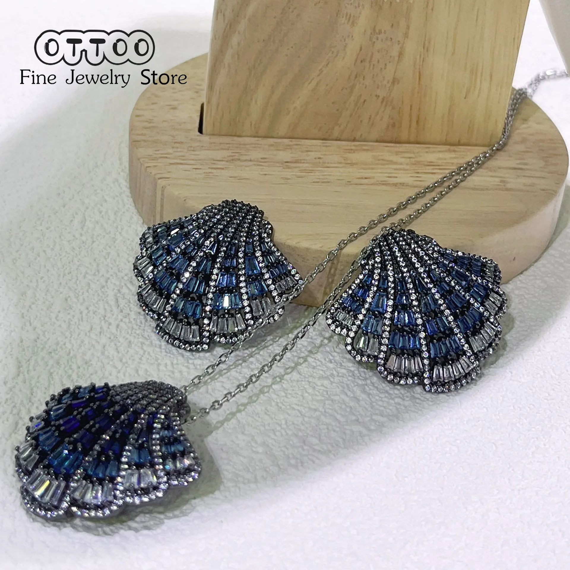 Shell Necklace Fashion Fine Jewelry Set for Women Luxury Charms Starfish Necklace Earring Ring Shell Bracelet Jewelry
Shell Necklace Fashion Fine Jewelry Set for Women Luxury Charms Starfish Necklace Earring Ring Shell Bracelet Jewelry