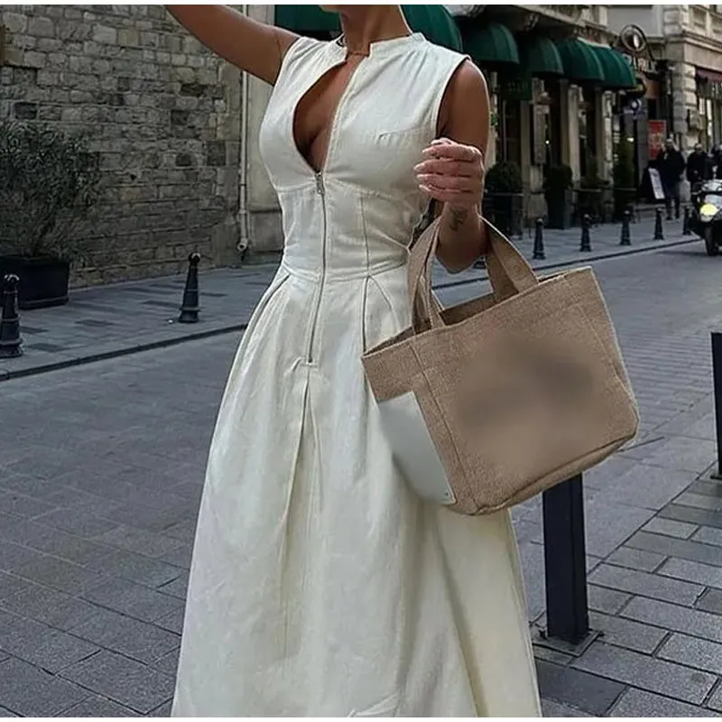 Elegant Long Dress Sleeveless V Neck Pleated Women's Office Summer White Church Maxi Dress Zipper Tailored Vintage Style 2024
Elegant Long Dress Sleeveless V Neck Pleated Women's Office Summer White Church Maxi Dress Zipper Tailored Vintage Style 2024