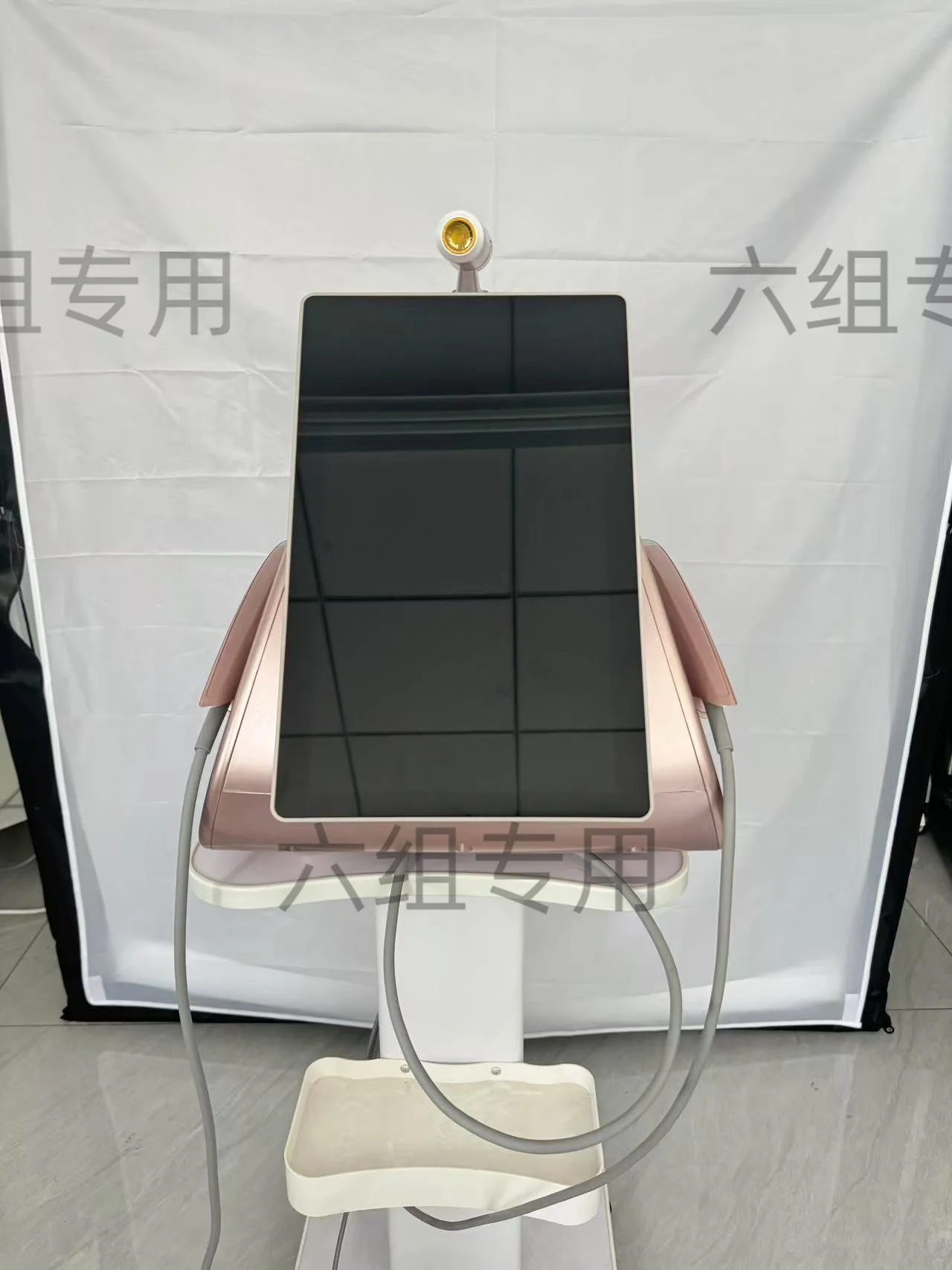 Professional portable 13.3 "TT double lift facial lift Body lift skin firming Anti-aging skin rejuvenation firming machine
Professional portable 13.3 "TT double lift facial lift Body lift skin firming Anti-aging skin rejuvenation firming machine