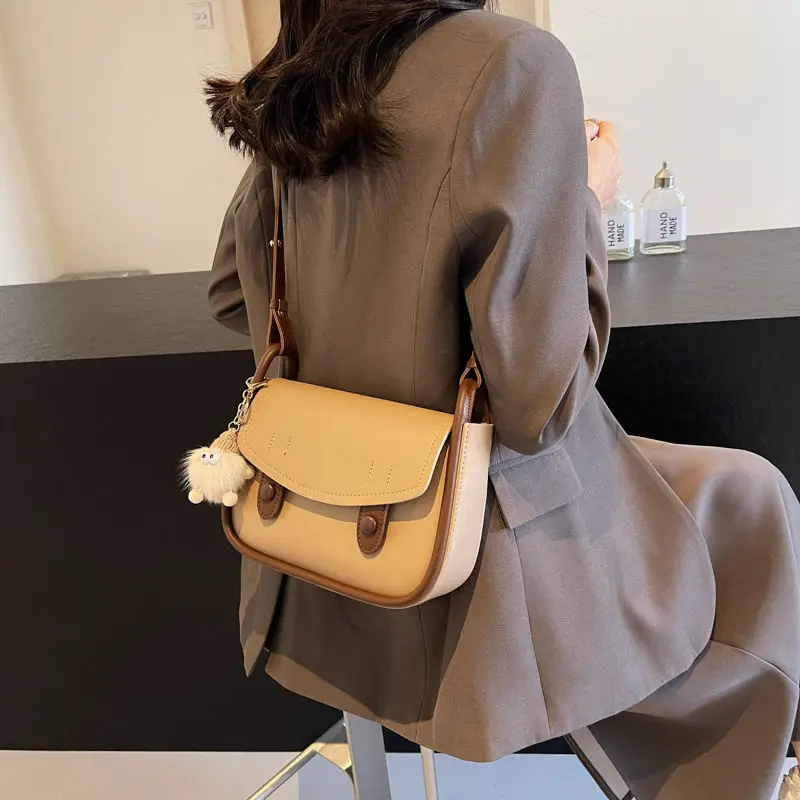 Xiaoxiangfeng Exquisite and Versatile Underarm Single Shoulder Diagonal Cross Women's High-End Western-Style Bag
Xiaoxiangfeng Exquisite and Versatile Underarm Single Shoulder Diagonal Cross Women's High-End Western-Style Bag