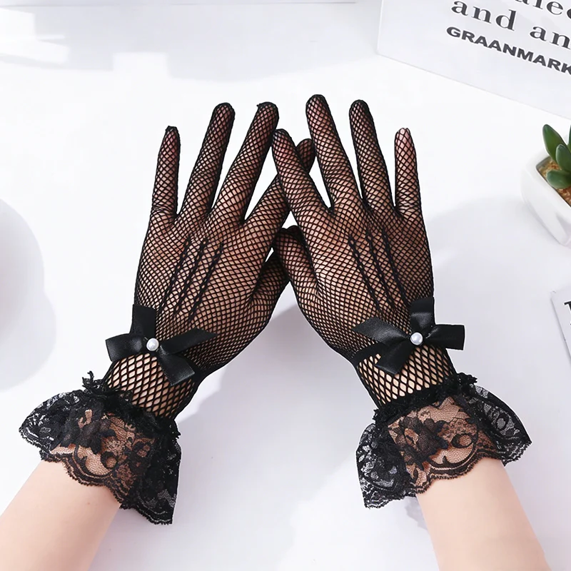 Hollow-Out Mesh Gloves with Lace Trim, Vintage Sexy Black Nightclub Performance Bridal White Ceremonial Fingerless Short Style
Hollow-Out Mesh Gloves with Lace Trim, Vintage Sexy Black Nightclub Performance Bridal White Ceremonial Fingerless Short Style