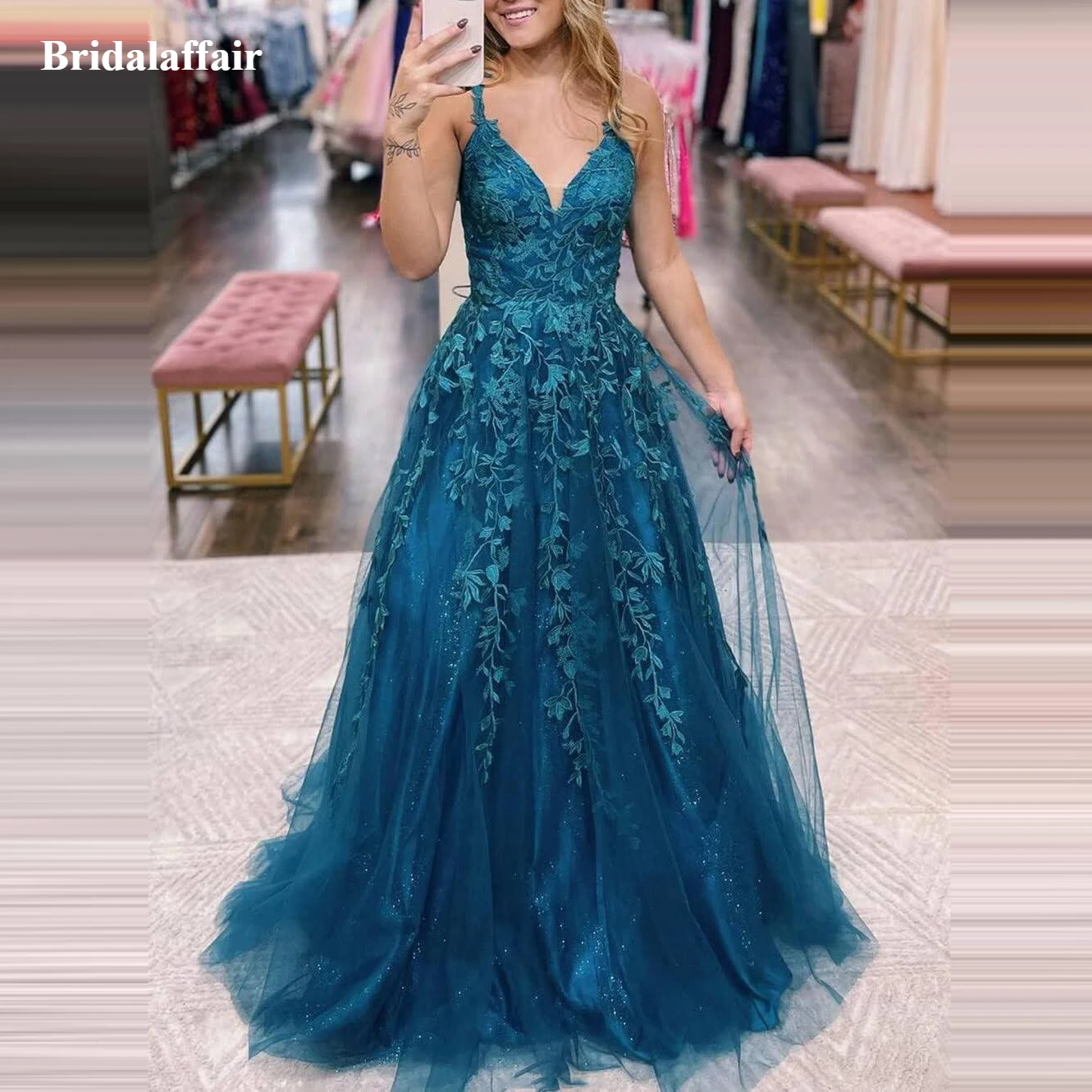 Tulle Prom Dresses for Women 2025 Sparkly Lace Appliques Long Ball Gowns with Spaghetti Strap A-Line Evening Dresses Custom Made
Tulle Prom Dresses for Women 2025 Sparkly Lace Appliques Long Ball Gowns with Spaghetti Strap A-Line Evening Dresses Custom Made