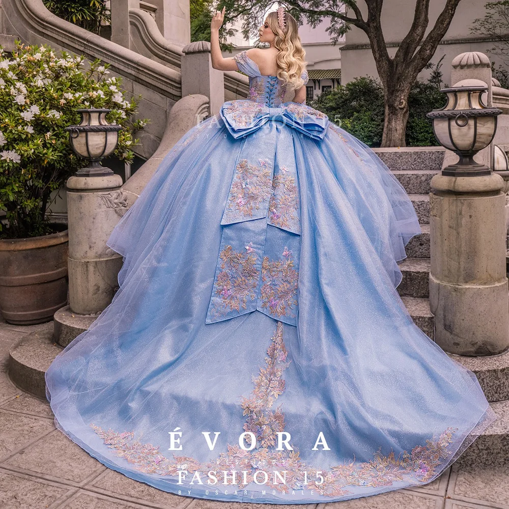 Trendy Off the Shoulder Quinceanera Dresses for Girls Appliques Corset Ball Gowns Vestidos De 15 Anos Customised
Trendy Off the Shoulder Quinceanera Dresses for Girls Appliques Corset Ball Gowns Vestidos De 15 Anos Customised