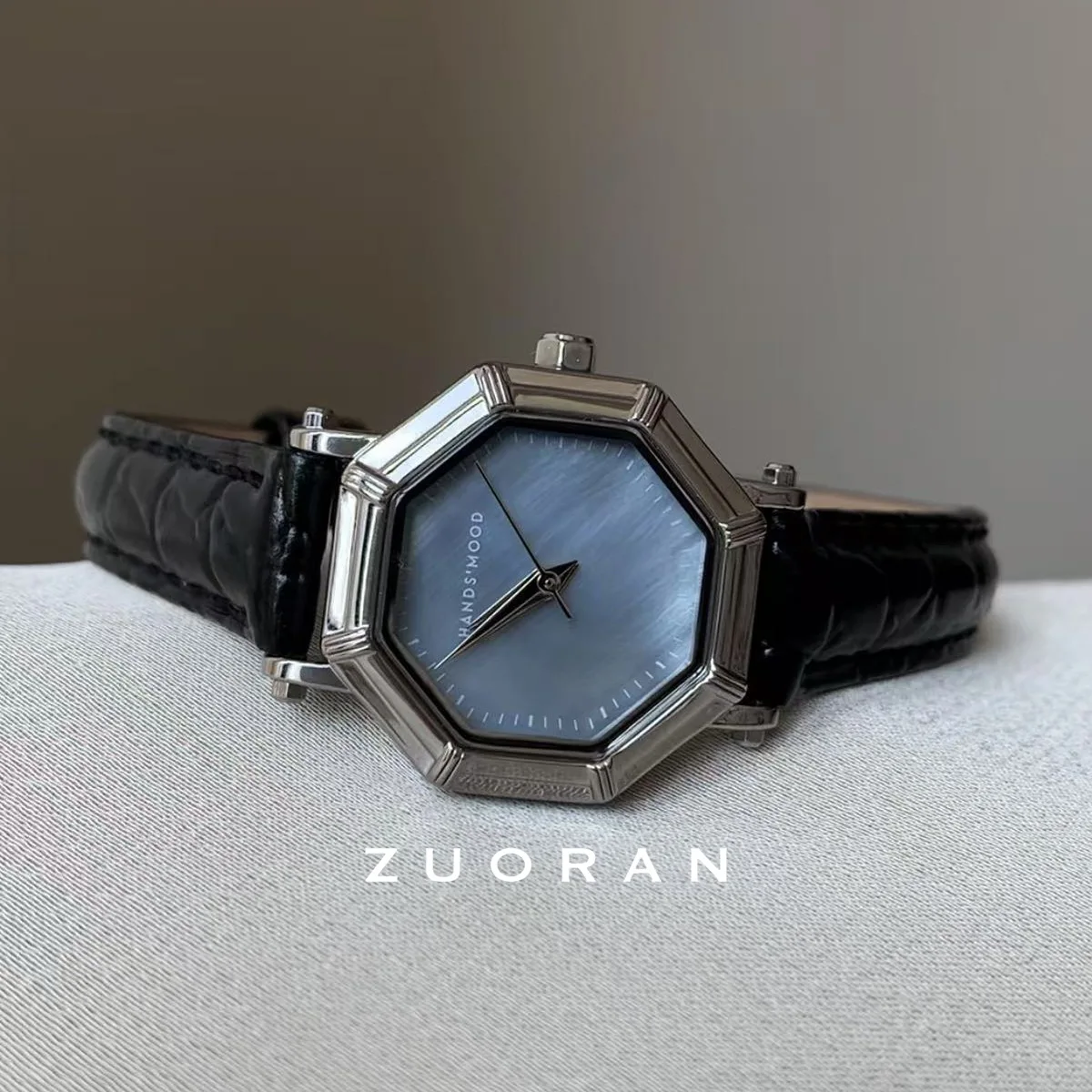 Elegant women's wrist, octagonal dial design, stylish and sophisticated women's watch, fashionable quartz wristwatch.
Elegant women's wrist, octagonal dial design, stylish and sophisticated women's watch, fashionable quartz wristwatch.