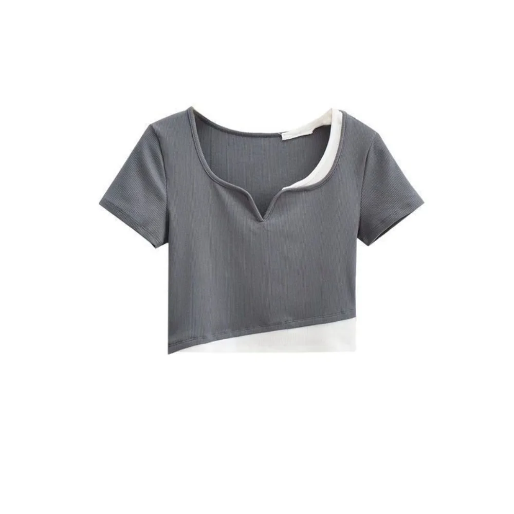 Cute Y2K Fake Two Pieces Top V-neck Patchwork Slim Crop Top Women Spicy Girl Chic Short Sleeve T-shirts Summer
Cute Y2K Fake Two Pieces Top V-neck Patchwork Slim Crop Top Women Spicy Girl Chic Short Sleeve T-shirts Summer