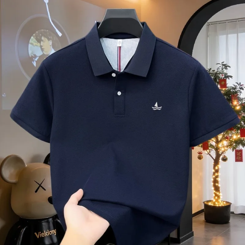 New men's summer cotton button-down collar shirt with small sailboat pattern, simple style, lightweight and breathable.
New men's summer cotton button-down collar shirt with small sailboat pattern, simple style, lightweight and breathable.