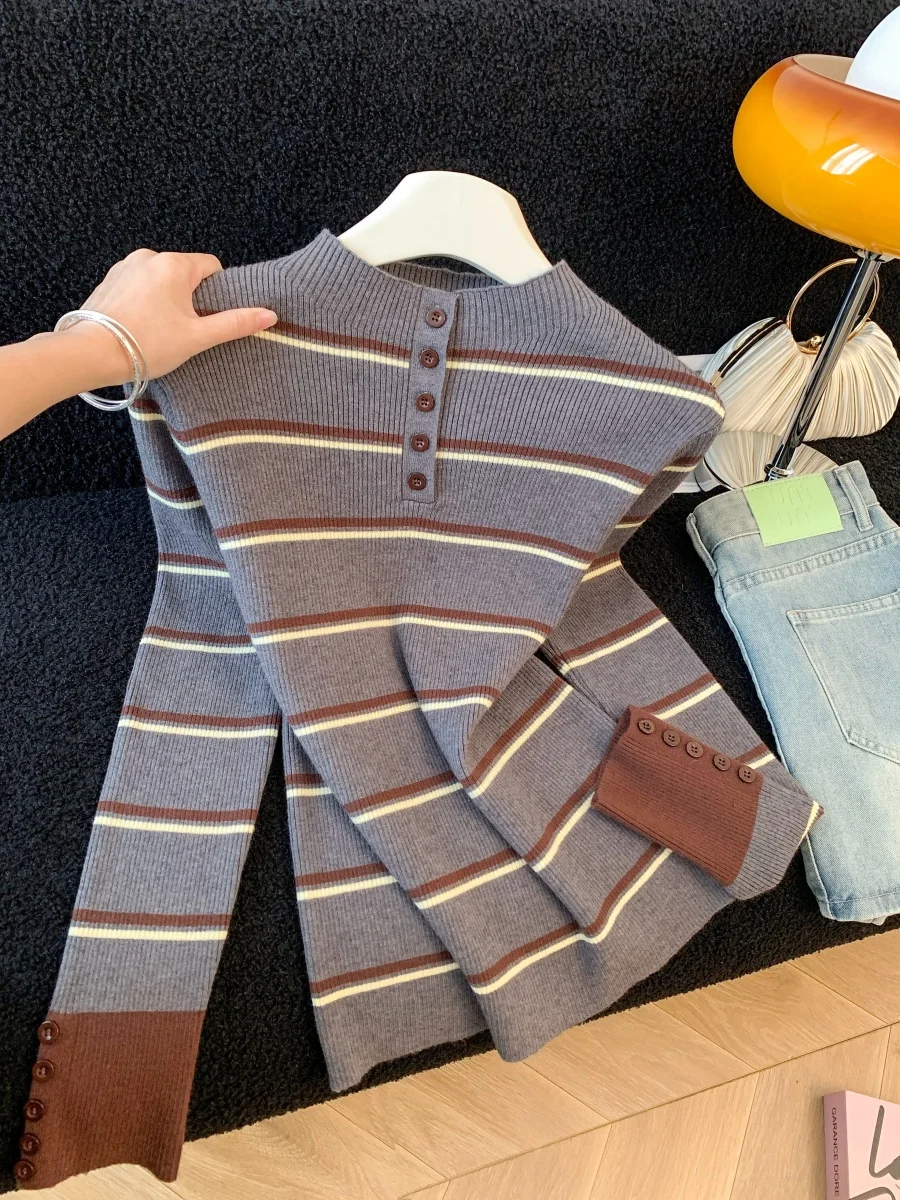 Women's Grey Striped Pullover Knit Sweater 2000s Vintage Patchwork Long Sleeves Cozy Cashmere Sweater Clothes Spring Autumn 2025
Women's Grey Striped Pullover Knit Sweater 2000s Vintage Patchwork Long Sleeves Cozy Cashmere Sweater Clothes Spring Autumn 2025