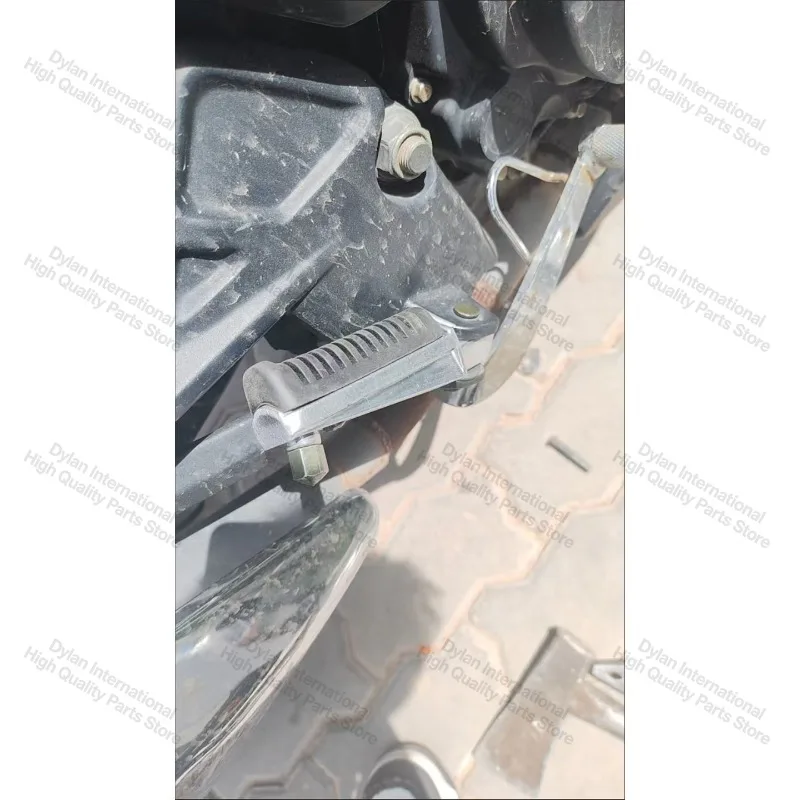 1Pair Motorcycle Front Foot Pegs Footrest High Quality Replacement Parts for Lifan KPT200 LF200-10L KPS200 KPS150
1Pair Motorcycle Front Foot Pegs Footrest High Quality Replacement Parts for Lifan KPT200 LF200-10L KPS200 KPS150